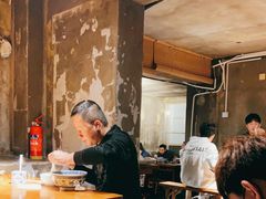 大堂-沪西老弄堂面馆(定西路店)