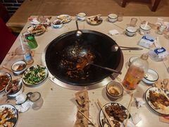 -王老六铁锅炖鱼(大东沟总店)