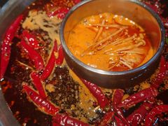 -周幺妹重庆老火锅(银泰城总店)