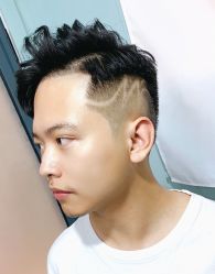 点击看大图 -15C7 男士理发馆 烫染专业店