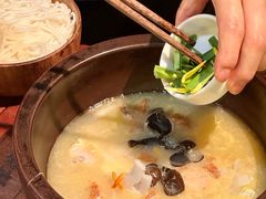 -良米山·云南野生菌过桥米线(上海首店)