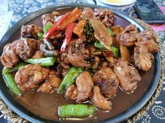 -八两八金·莱芜特色炒鸡(市南漳浦路店)