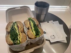 -HOLY BAGEL(苏河店)