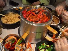 -巴厘龙虾·榜首油焖大虾(音乐学院·沿江酒馆店)