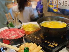 -鲜入围煮花胶鸡海鲜火锅