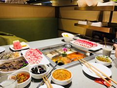 -海底捞火锅(海宁路店)