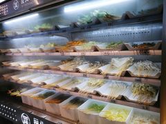 自助取餐区-屋头串串(龙潭寺店)