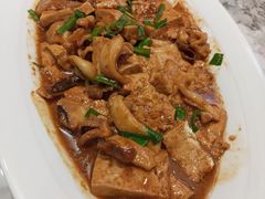 -乔家小院•本地小海鲜•非遗驴肉(万年泉路店)