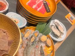 -牛YO寿喜烧·铁板烧和牛火锅自助(市府恒隆店)