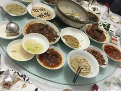 -天乐农家鱼头王(天目湖店)