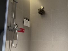 -宜尚酒店(广州上下九永庆坊长寿路地铁站店)