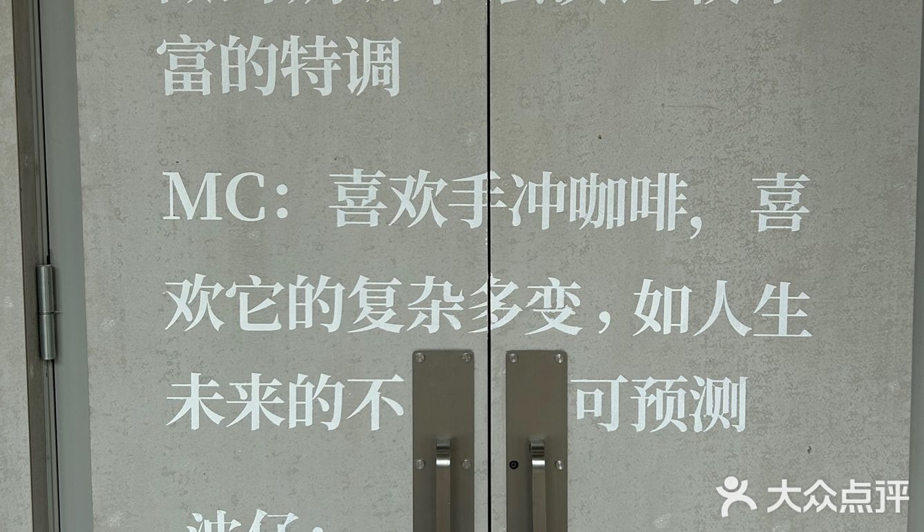 在德阳!!!在洋洋百货里面!!!