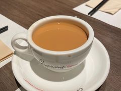 -港丽餐厅(来福士店)