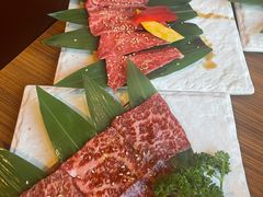 -炼火烤肉店