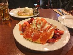 -Pancakes on the rocks(Darling Harbour)