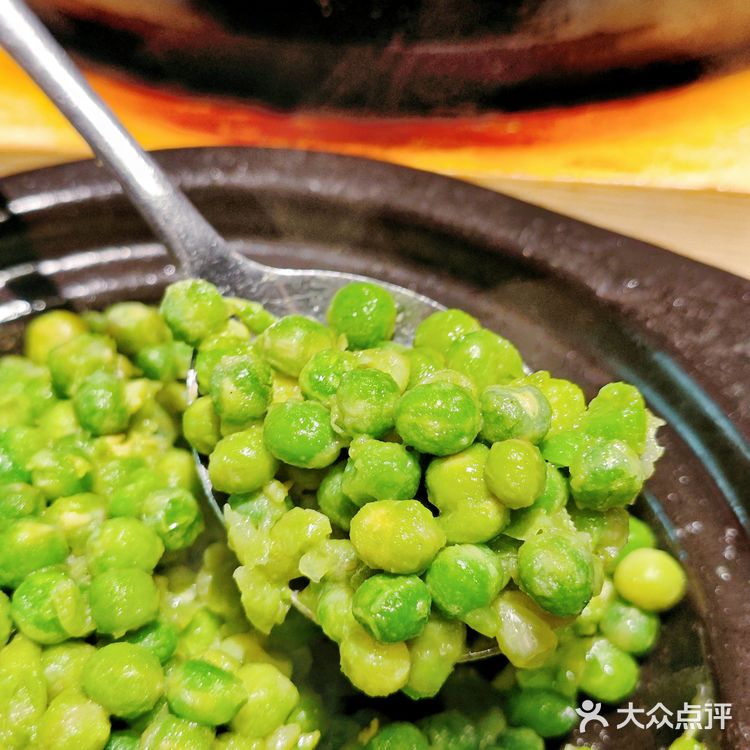 在观音桥开了20多年的老字号川菜馆,确实巴适