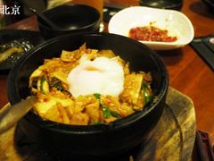 猪肉辣白菜石锅饭-牛玄庵日式寿喜烧·料理店(新源里店)