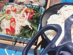 -八月美食小馆(银泰城总店)