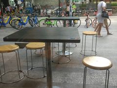 露天位-蒙自源小锅米线(金佰利店)