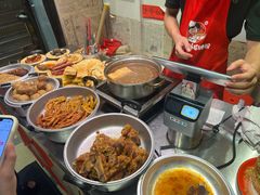 -柳州肥姨妈大骨螺蛳粉(万达中心店)