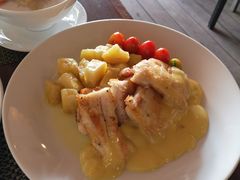 -Old House Restaurant