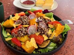 烤南瓜藜麦沙拉-La Terre乐田(万象城店)