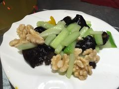-老爷庙风味美食府