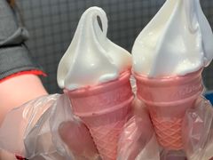 -麦当劳(展览路店)