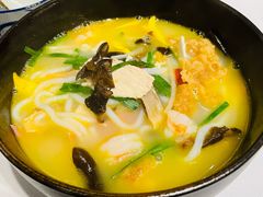 鹅油过桥米线-泓0871臻选云南菜·味庄