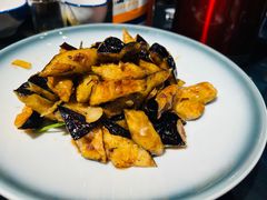 -梅飞酒家(桑园路店)