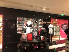 -Victoria's Secret(杭州湖滨银泰in77店)