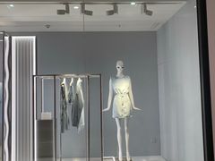 -ZARA(凯德乐峰广场店)
