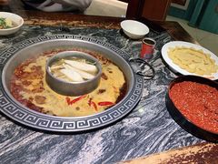 -晓宇重庆火锅(大唐不夜城店)