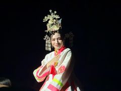 -金东尼人妖秀