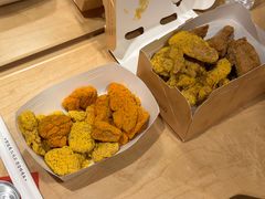 -BHC炸鸡(明洞总店)