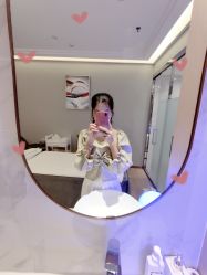 -香港倾城国际·美容美体中心