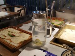 -尚尚仙·酸汤猪手·猪肚鸡火锅(华联万柳购物中心店)