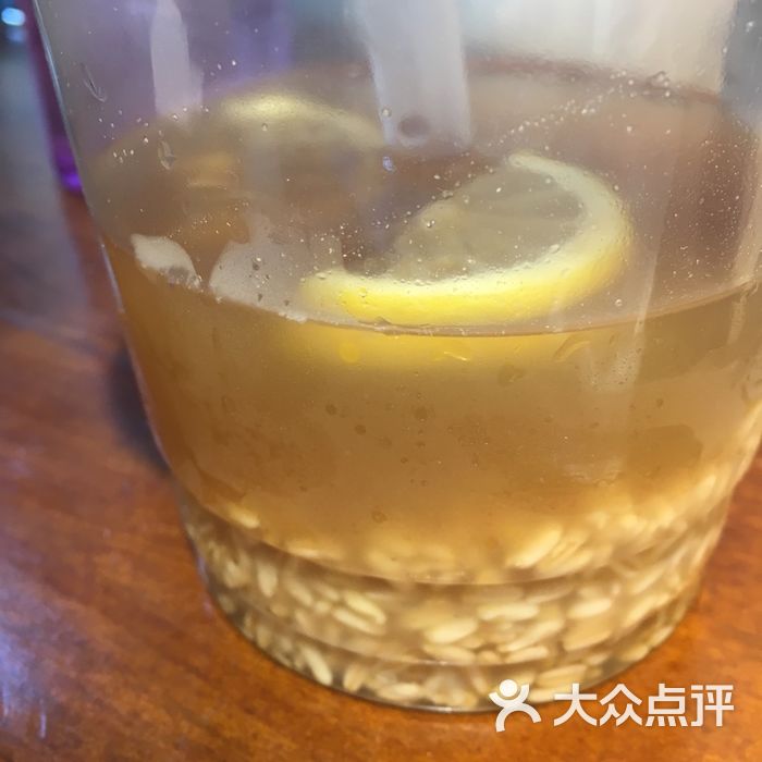 甜胚子柠檬茶图片图片