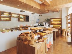 面包甜点陈列柜-那家面包房(珠江路店)