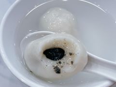 -老西白点心店