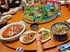 -呷湘厨·鱼汤捞饭·剁椒鱼头·辣椒炒肉(国家会展中心店)