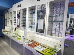 -提一眼镜·蔡司·依视路(小寨店)