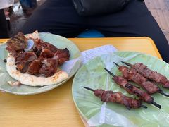 -艾力江和田馕坑烤肉店