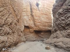 -天山神秘大峡谷