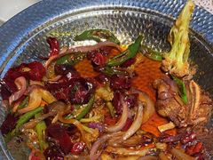 -小鱼小牛·鱼牛干锅·脆鱼火锅(世欧广场店)