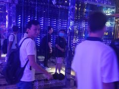 -好乐迪(张扬路八佰伴店)