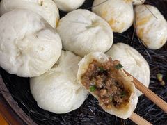 -舒小笼松针小笼包