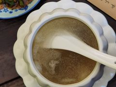 份羊肚菌土鸡汤-吃货私房菜(丽江束河古镇店)