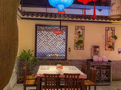 -食悦围城龙虾馆(万江店)