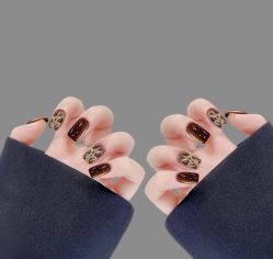 -悠禾·美甲美睫·皮肤管理